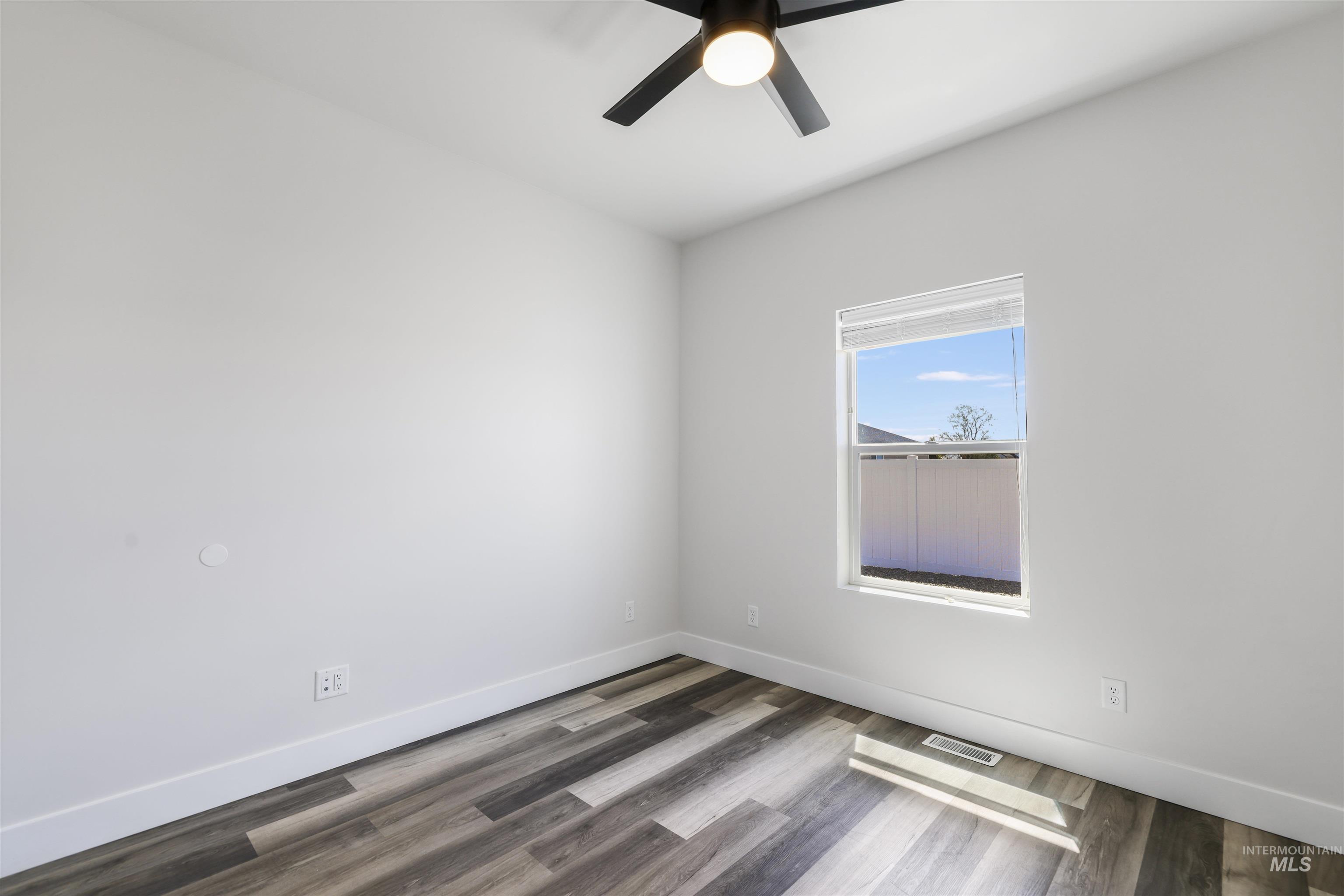 1275 Frank Henry Road Twin Falls, ID 83301 - Photo 9 of 47