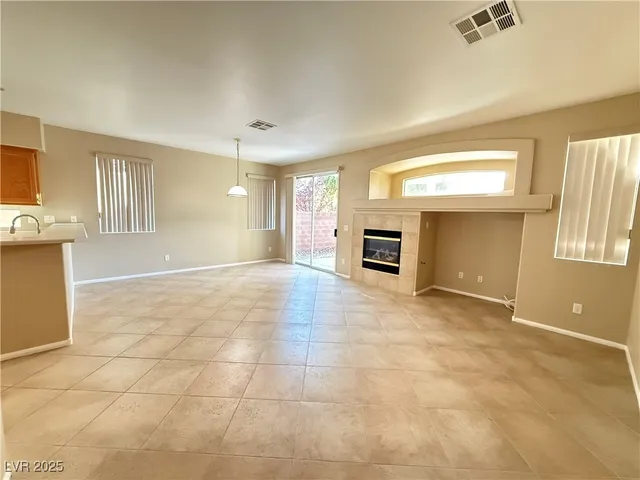 $2,100 | 3507 Sagittarius Drive, Las Vegas, NV 89135