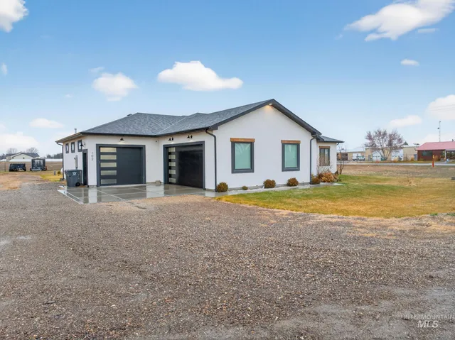$605,000 | 102 South 250 East, Burley, ID 83318