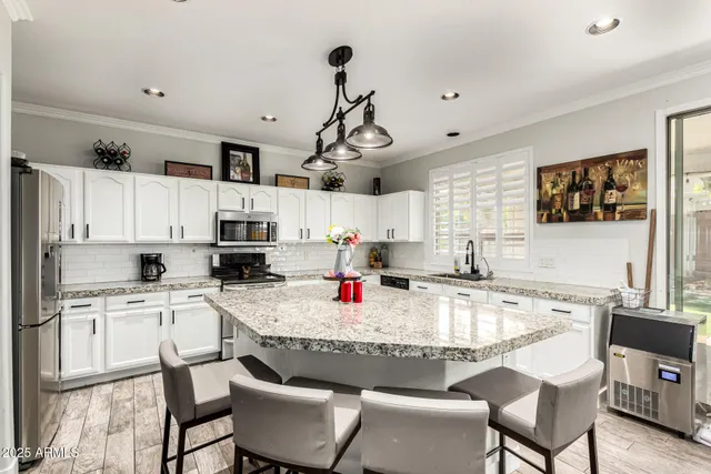 $849,900 | 4530 East Decatur Street, Mesa, AZ 85205