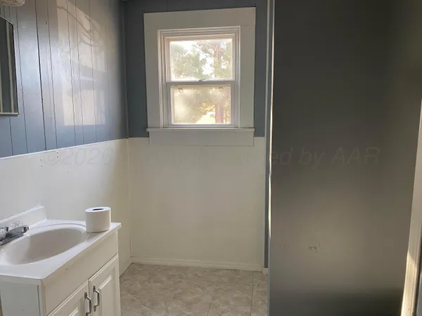$362,000 | 120 Antelope, Canadian, TX 79014