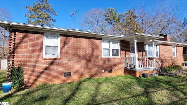 $275,000 | 209 Tucson Drive, Greenville, SC 29617