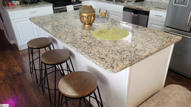 $275,000 | 209 Tucson Drive, Greenville, SC 29617