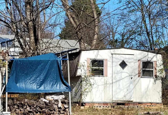 $275,000 | 209 Tucson Drive, Greenville, SC 29617