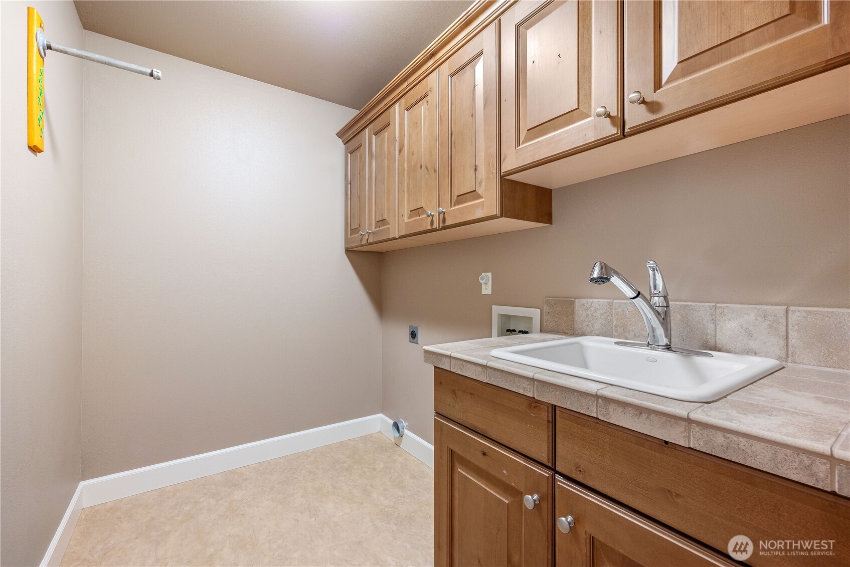132 Altavista Road Longview, WA 98632 - Photo 30 of 39 Gallery Image 30