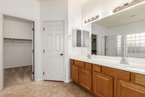 $2,200 | 7402 North 88th Lane, Glendale, AZ 85305