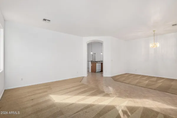 $2,200 | 7402 North 88th Lane, Glendale, AZ 85305