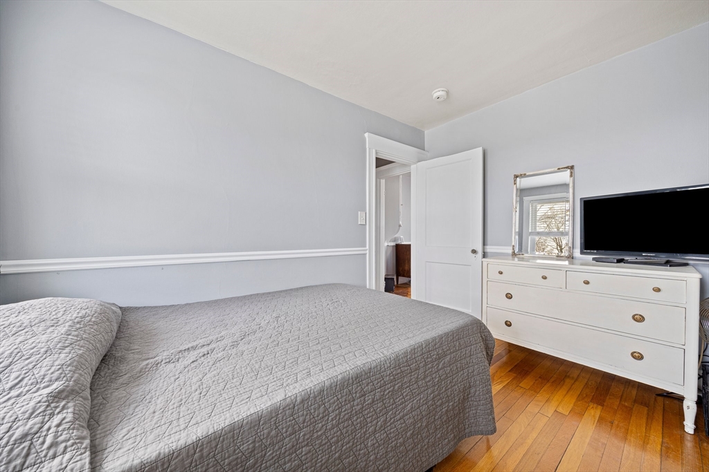 5 Fuller Road Weymouth, MA 02191 - Photo 18 of 38