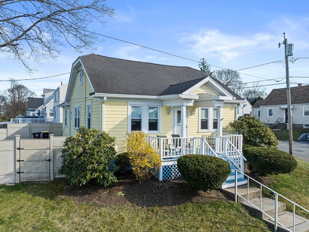 5 Fuller Road Weymouth, MA 02191 - Photo 3 of 38