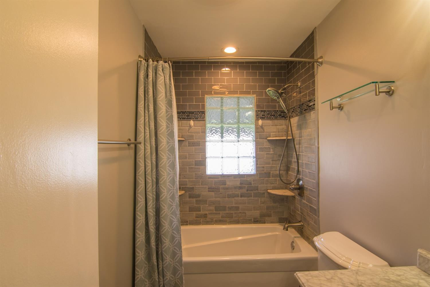529 Dover Road Lexington, KY 40505 - Photo 17 of 31 Photo 17