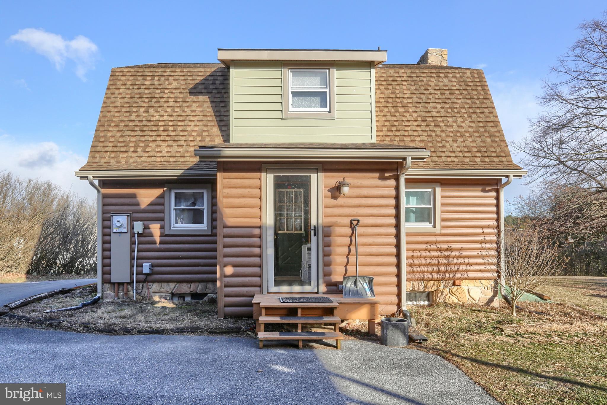 269 Horseshoe Road Carlisle, PA 17015 - Photo 5 of 30 Gallery Image 5