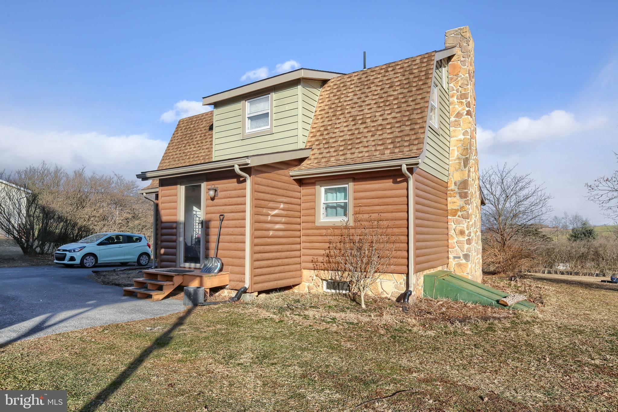 269 Horseshoe Road Carlisle, PA 17015 - Photo 6 of 30 Gallery Image 6