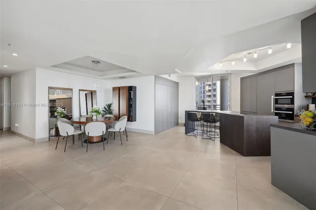 $14,500 | 808 Brickell Key Drive, Unit 2601, Miami, FL 33131