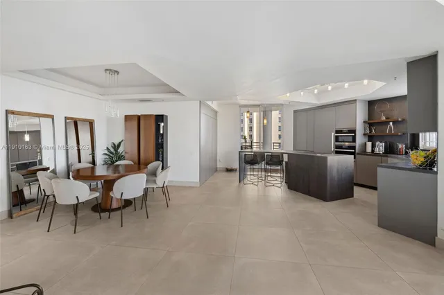 $14,500 | 808 Brickell Key Drive, Unit 2601, Miami, FL 33131