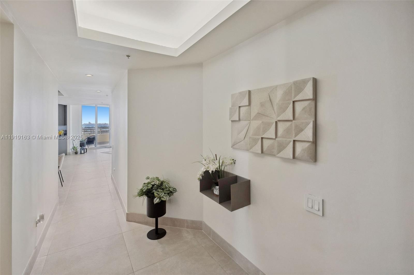 808 Brickell Key Drive, Unit 2601 Miami, FL 33131 - Photo 42 of 50