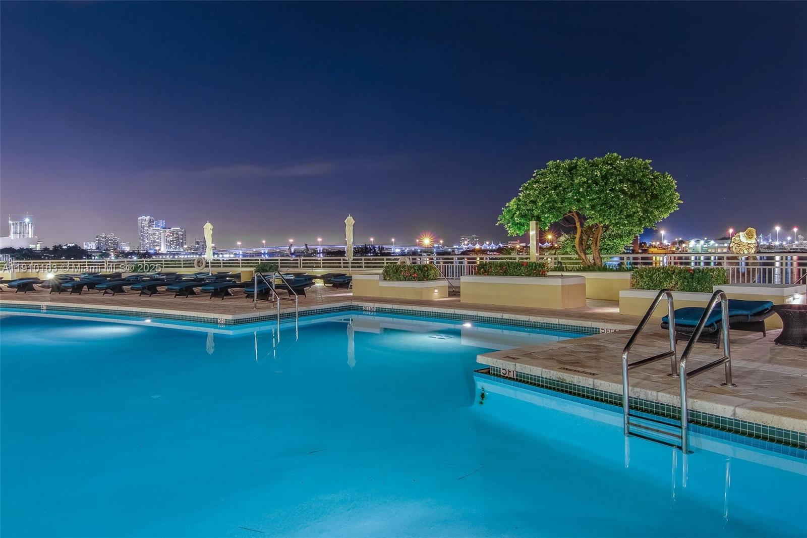 808 Brickell Key Drive, Unit 2601 Miami, FL 33131 - Photo 46 of 50