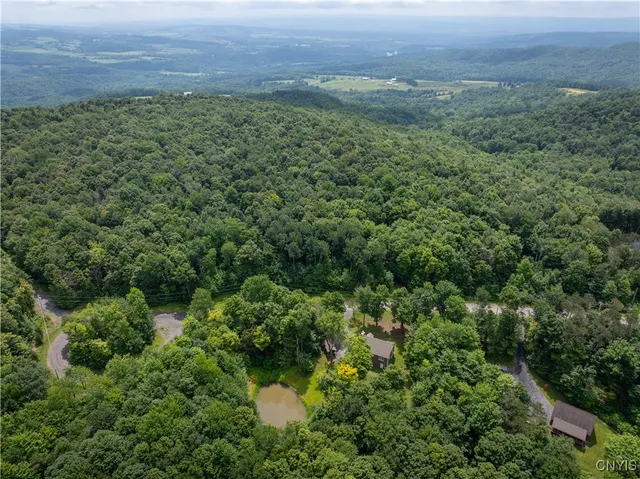 $299,500 | 369 Twin Ponds Drive, Newport, NY 13416