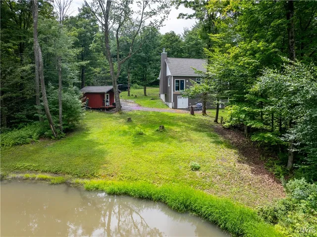 $299,500 | 369 Twin Ponds Drive, Newport, NY 13416