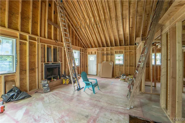 $299,500 | 369 Twin Ponds Drive, Newport, NY 13416