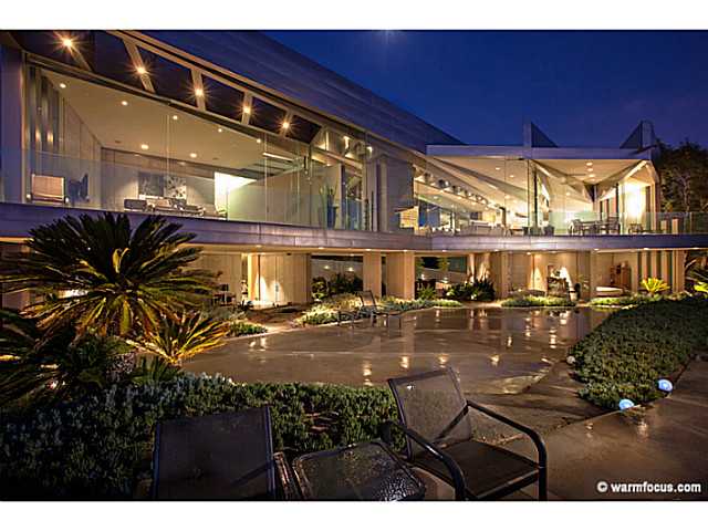 532 Neptune Avenue Encinitas, CA 92024 - Photo 2 of 23