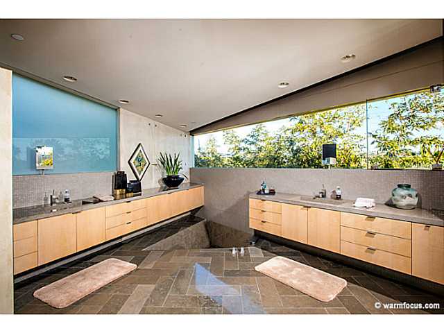 532 Neptune Avenue Encinitas, CA 92024 - Photo 15 of 23