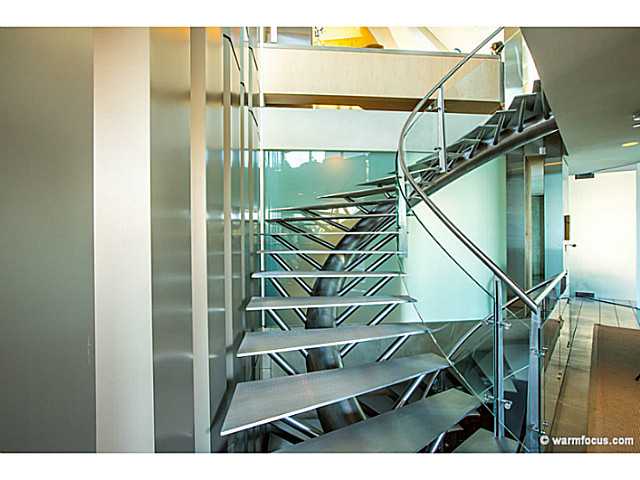 532 Neptune Avenue Encinitas, CA 92024 - Photo 17 of 23