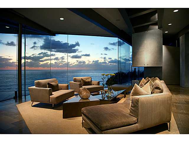 532 Neptune Avenue Encinitas, CA 92024 - Photo 9 of 23