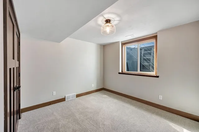 $419,900 | 2757 County Rd EE, Abrams, WI 54101