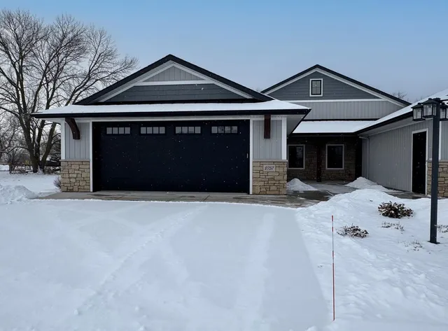 $419,900 | 2757 County Rd EE, Abrams, WI 54101