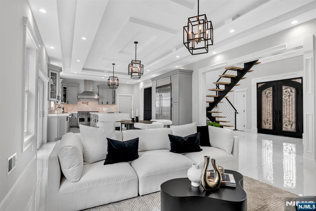 125 Hamilton Trail Totowa, NJ 07512 - Photo 18 of 49