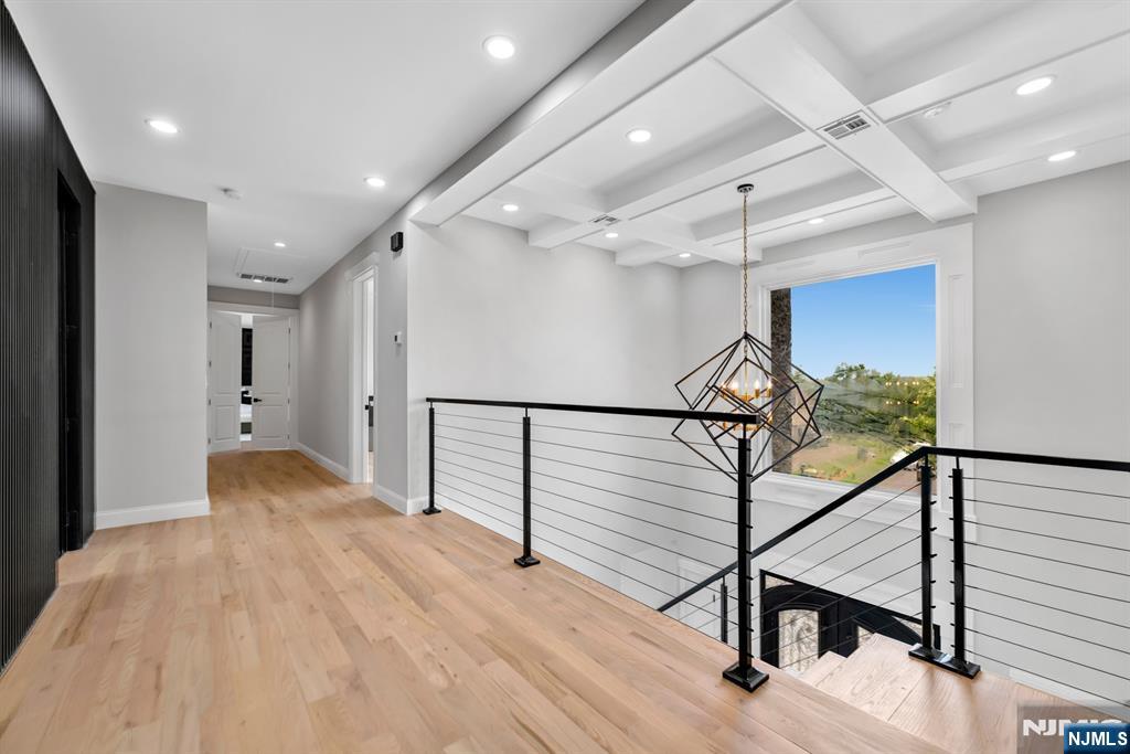 125 Hamilton Trail Totowa, NJ 07512 - Photo 21 of 49