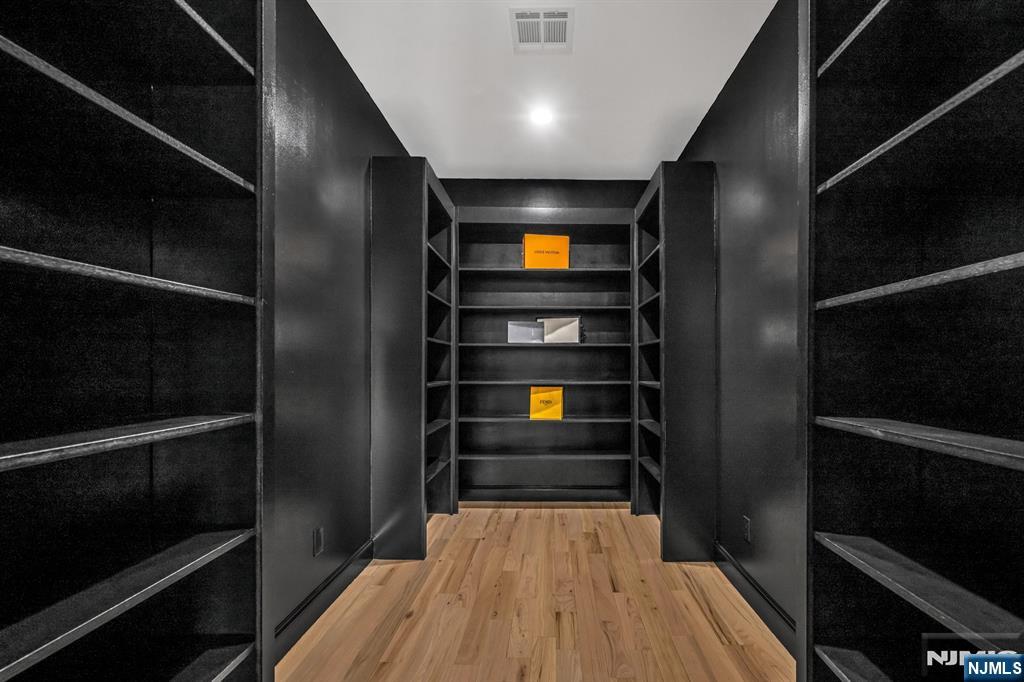 125 Hamilton Trail Totowa, NJ 07512 - Photo 26 of 49