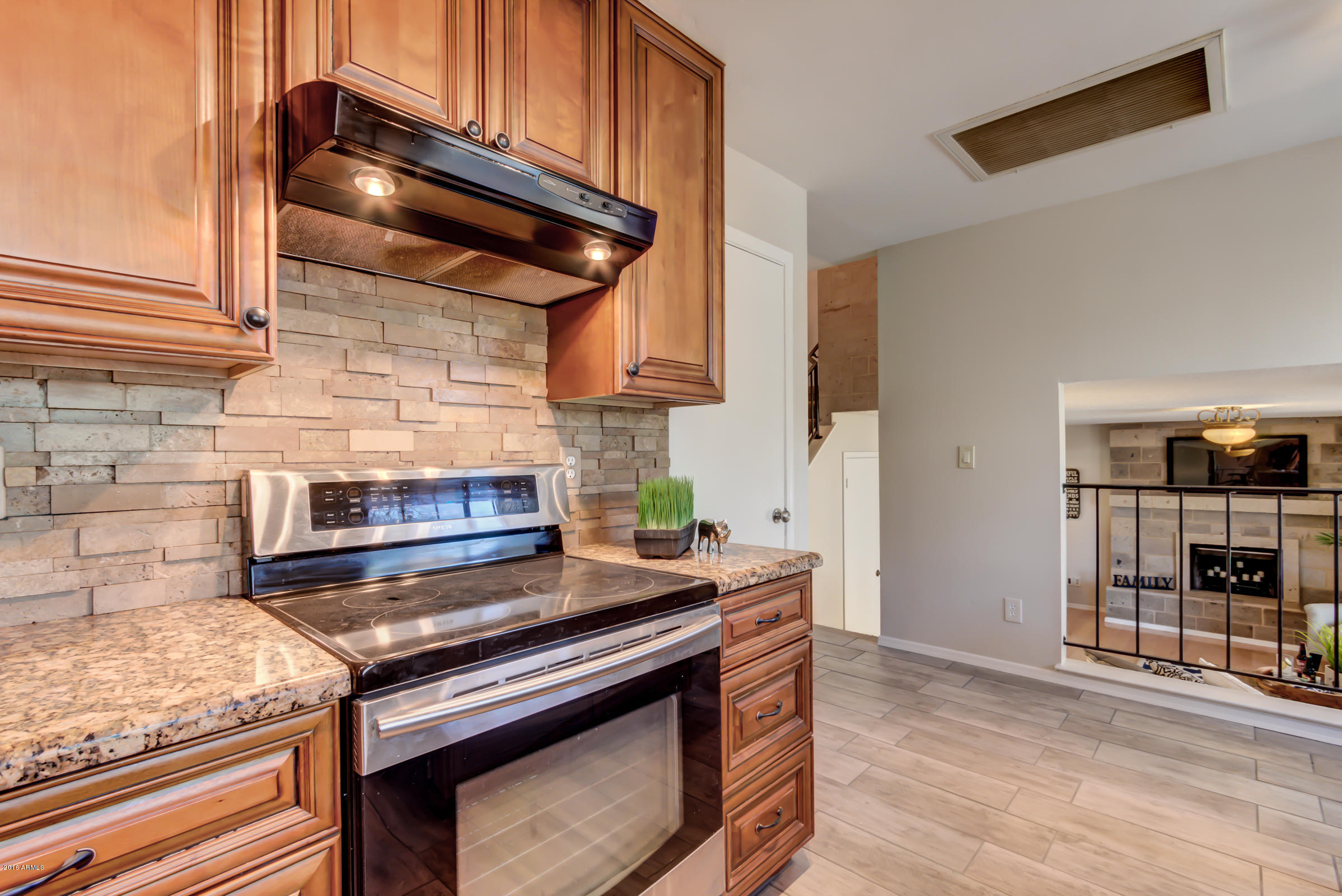 1806 East Redfield Road Phoenix, AZ 85022 - Photo 23 of 62 1806 E Redfield Rd-23
