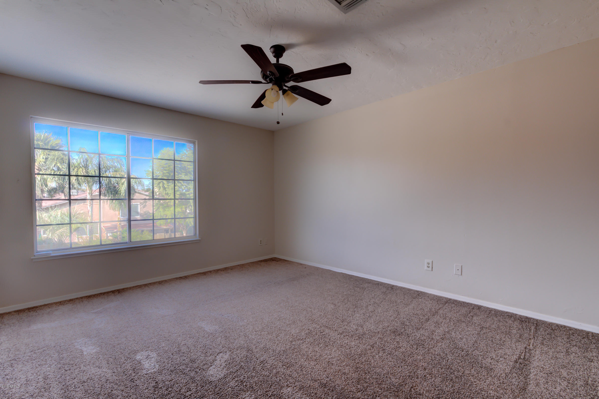 1806 East Redfield Road Phoenix, AZ 85022 - Photo 37 of 62 1806 E Redfield Rd-37