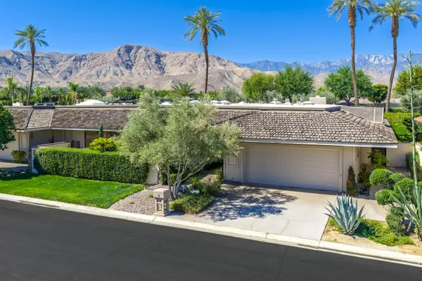 $1,238,000 | 46 Princeton Drive, Rancho Mirage, CA 92270