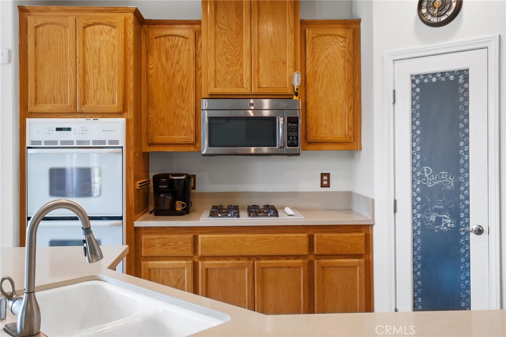 17112 Century Plant Road Apple Valley, CA 92307 - Photo 19 of 30