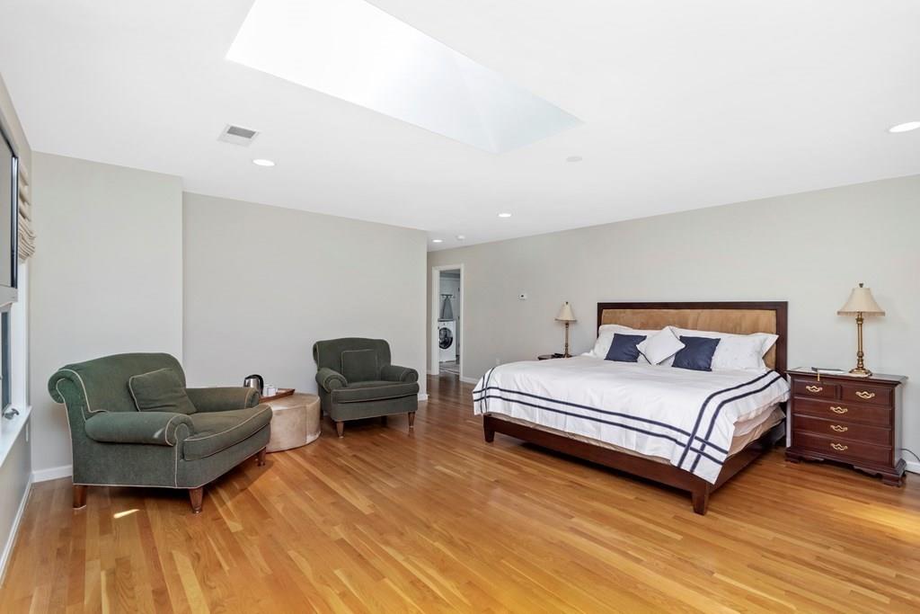 90 Far Reach Road Westwood, MA 02090 - Photo 18 of 40 Gallery Image 18