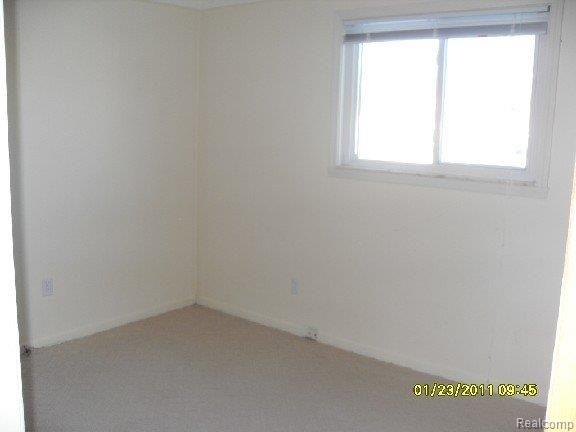 3240 Toepfer Road Warren, MI 48091 - Photo 12 of 17 SDC10236-mfsopt