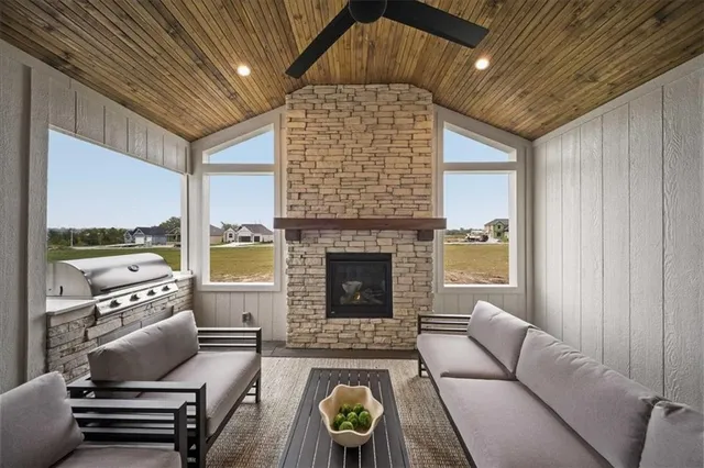 $630,000 | 16775 South Fellows Street, Olathe, KS 66062