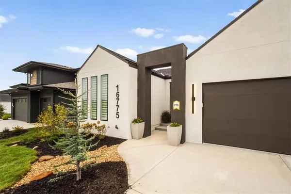 $630,000 | 16775 South Fellows Street, Olathe, KS 66062