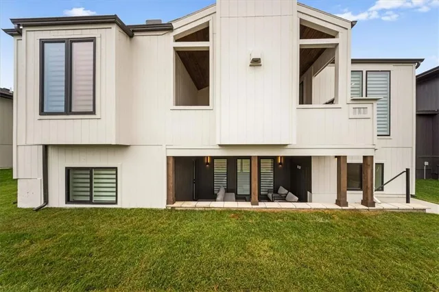 $630,000 | 16775 South Fellows Street, Olathe, KS 66062