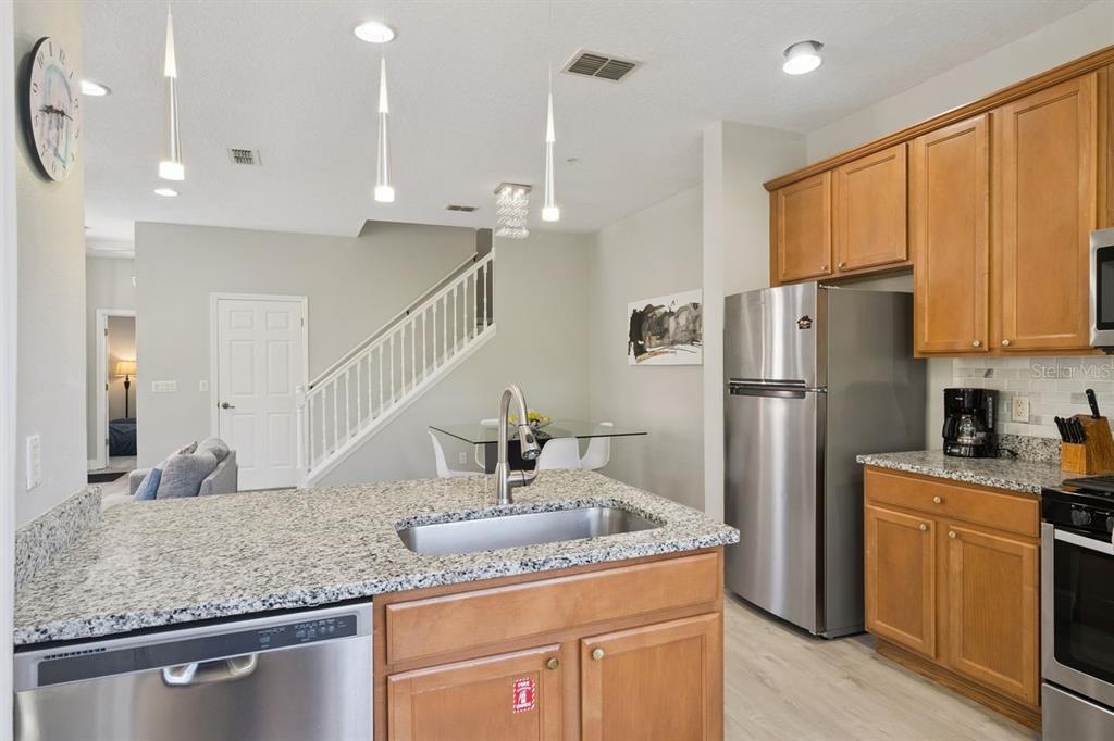 869 Assembly Court Reunion, FL 34747 - Photo 13 of 46