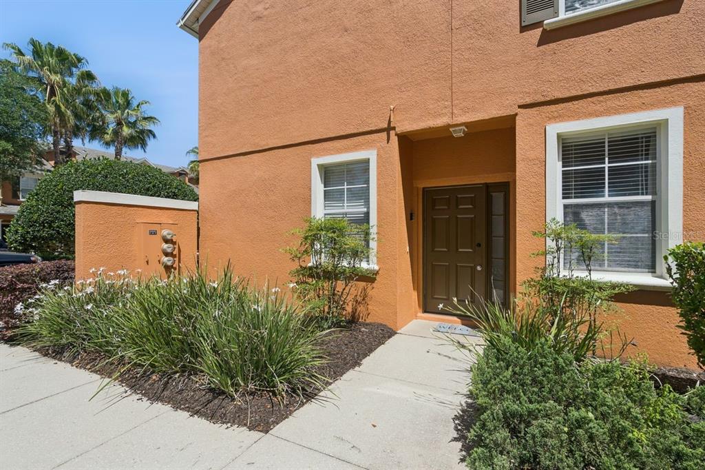 869 Assembly Court Reunion, FL 34747 - Photo 8 of 46