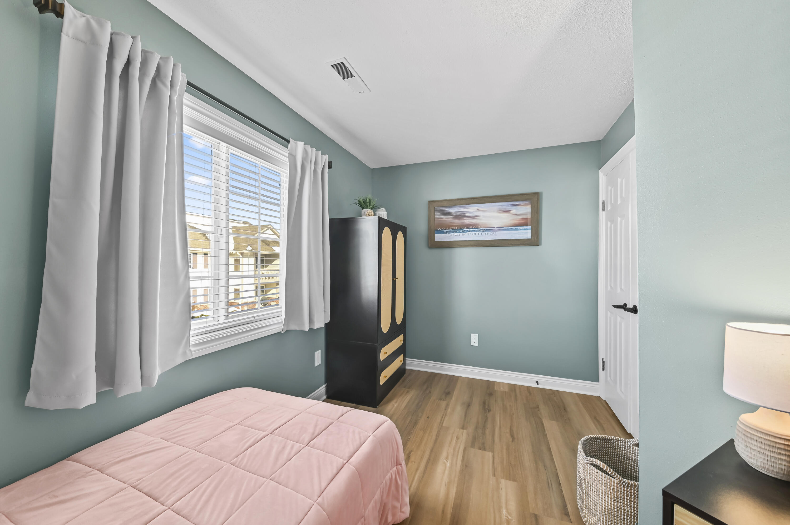 590 Pewaukee Road, Unit E Pewaukee, WI 53072 - Photo 22 of 34 Den 1