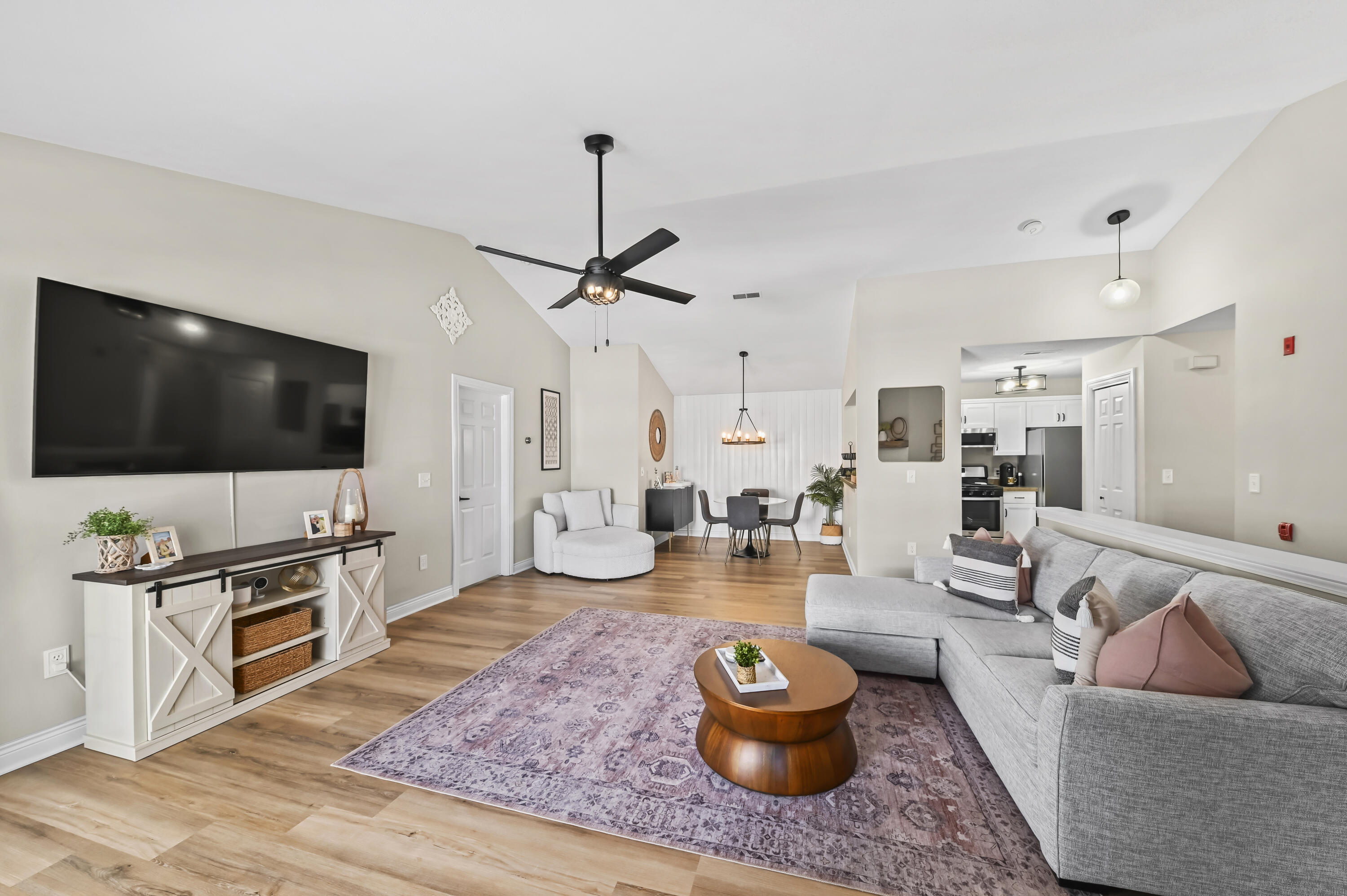 590 Pewaukee Road, Unit E Pewaukee, WI 53072 - Photo 5 of 34 Living Room 2
