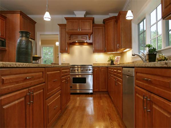 133 Hanson Road Newton, MA 02459 - Photo 14 of 25