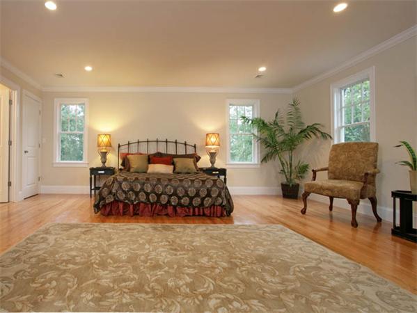 133 Hanson Road Newton, MA 02459 - Photo 6 of 25