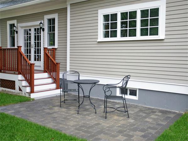 133 Hanson Road Newton, MA 02459 - Photo 8 of 25