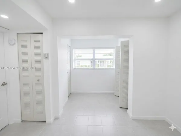 $1,800 | 6270 West Flagler Street, Unit A4, Miami, FL 33144
