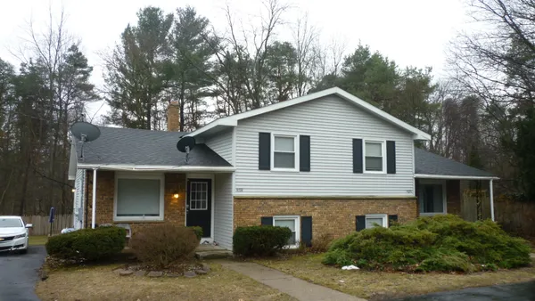 $399,900 | 4690 Burton Street Southeast, Grand Rapids, MI 49546